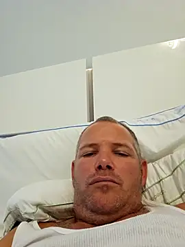 cubanitofeliz40 online show from November 30, 5:15 pm