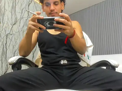 Xfire boy69 online show from February 1, 2:16 pm