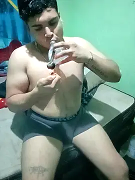 LuxuriousCure4 online show from September 26, 6:00 am