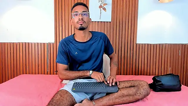 Darwin mayo online show from September 13, 12:00 am