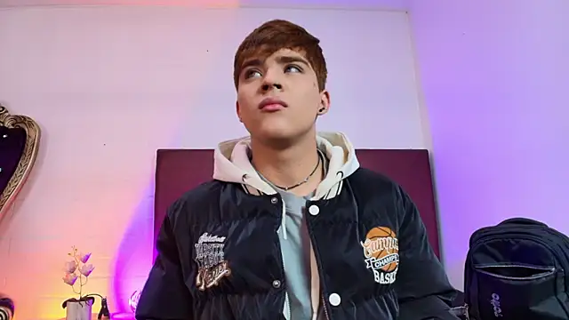 Lucass love online show from March 18, 1:14 pm