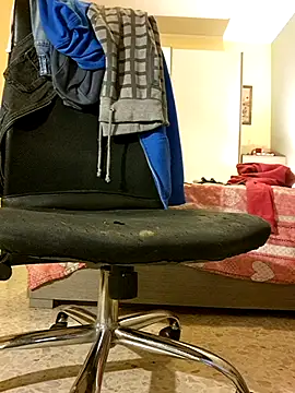 KalendaXL online show from December 13, 9:54 pm