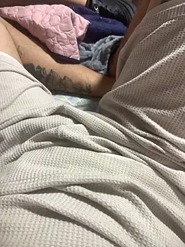 malek xarx  online show from September 21, 12:11 am