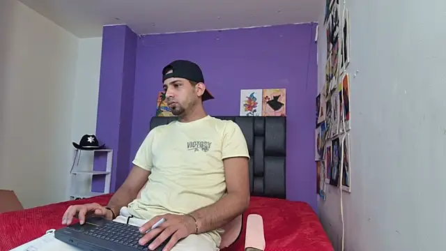 ashtoncooperr online show from March 23, 5:52 pm