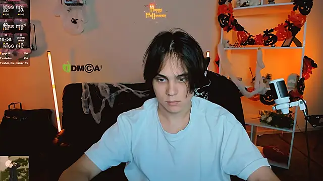 Snapshot of karl_mans chatting on October 23, 1:47 pm karl mans online show from October 23, 1:47 pm