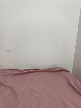 Snapshot of YourSlutBoySl chatting on October 7, 5:55 am YourSlutBoySl online show from October 7, 5:55 am