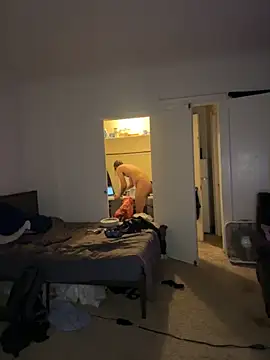 Snapshot of KingKevo27 chatting on October 19, 2:05 am KingKevo27 online show from October 19, 2:05 am