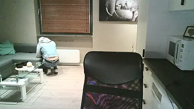 Dartanjanas13 online show from October 25, 9:38 pm