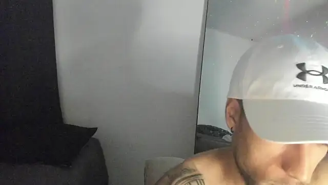 ThiagoLugo online show from March 20, 5:33 am