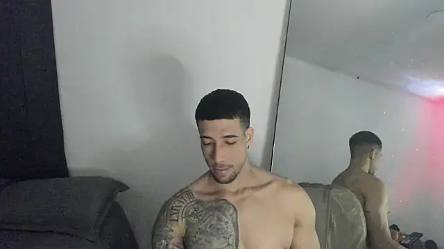 ThiagoLugo online show from March 5, 5:25 am