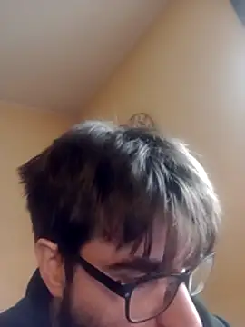 ynroh 87 online show from March 11, 11:17 am