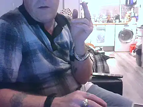 hefin18 online show from January 30, 9:58 pm