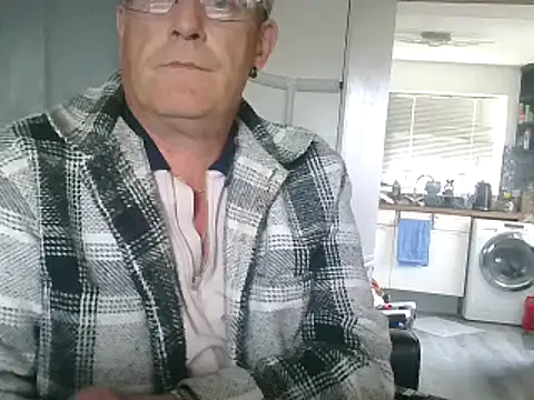 hefin18 online show from February 10, 12:50 pm