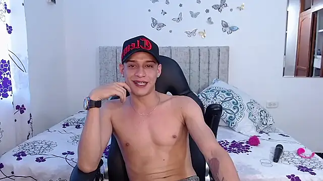 Ethanho0t online show from January 16, 3:26 pm