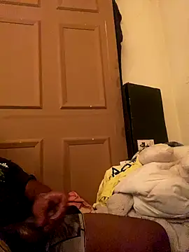 willie896 online show from September 13, 7:31 am