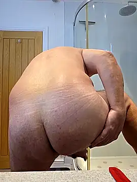 Oorse1966 online show from December 1, 6:11 pm