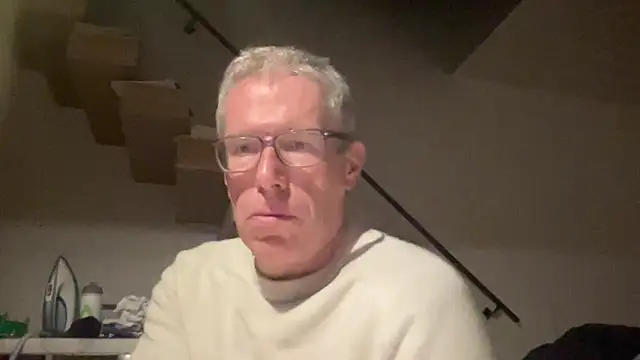 Snapshot of choupipat1 chatting on October 29, 11:07 pm choupipat1 online show from October 29, 11:07 pm