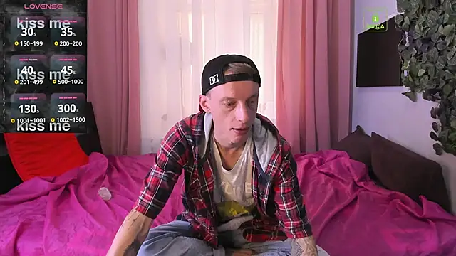 InkedJames online show from September 16, 10:27 am