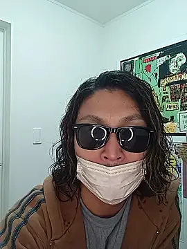 specialz0831 online show from October 26, 7:21 am