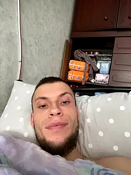 Snapshot of PUER4IK chatting on October 11, 7:12 am PUER4IK online show from October 11, 7:12 am