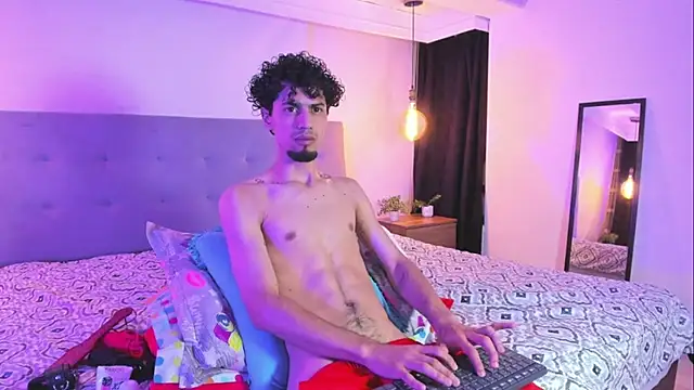 Chris Angel  online show from April 11, 8:40 am