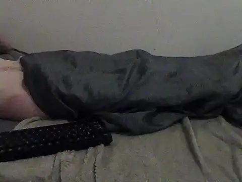 Wojtek150398 online show from September 21, 7:58 pm