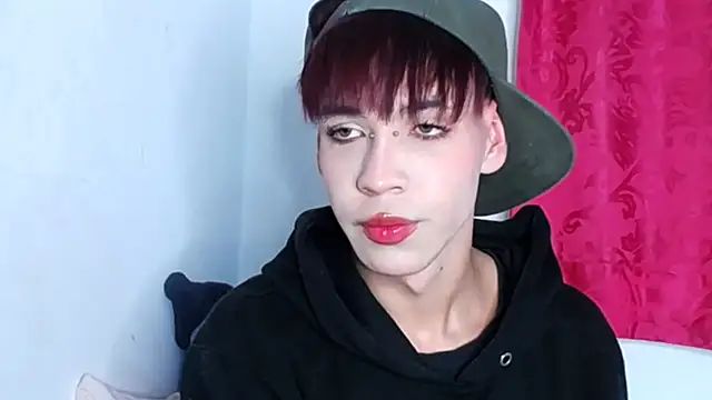 lucky stricke online show from November 21, 4:55 am