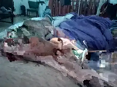 bimbomonello online show from October 10, 9:18 pm