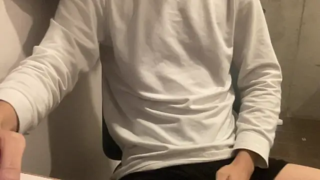 Lotus boy online show from October 31, 12:30 pm