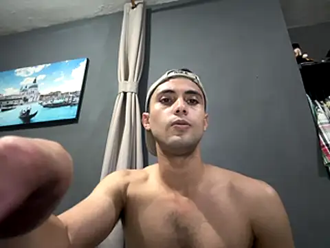 Spicystrip online show from October 19, 5:01 am