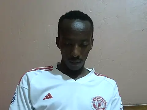 Snapshot of shadez94 chatting on September 13, 8:21 pm shadez94 online show from September 13, 8:21 pm