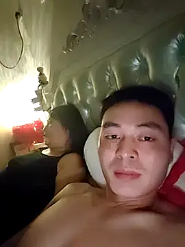 Snapshot of defgghj chatting on September 23, 5:12 pm defgghj online show from September 23, 5:12 pm