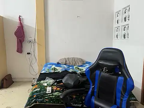 siilvestremx online show from November 22, 5:51 am