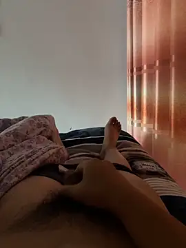 123a B online show from October 16, 3:25 am