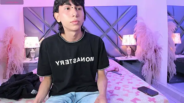 Milan LewisS online show from February 27, 1:01 pm