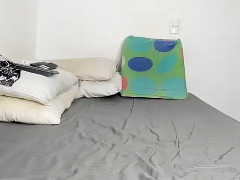 Snapshot of Master_Leonardo chatting on October 13, 10:38 pm Master Leonardo online show from October 13, 10:38 pm