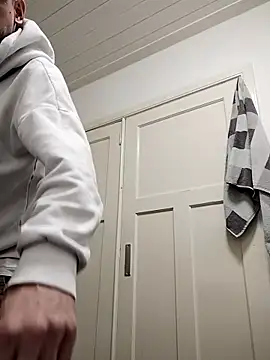 Snapshot of ijustwannafuckyou6969 chatting on October 23, 8:01 pm ijustwannafuckyou6969 online show from October 23, 8:01 pm