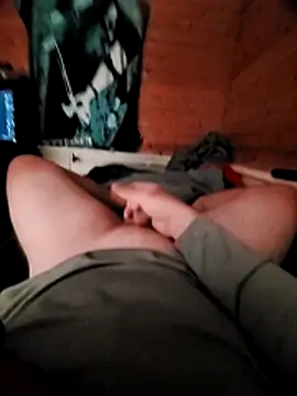 TheSexyCaveman online show from August 4, 4:40 am