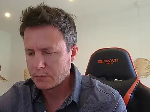 TroyDieselXXX online show from March 10, 6:52 am