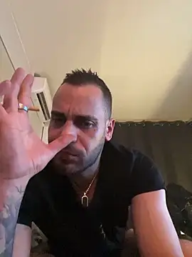 futy-doll online show from February 15, 5:57 am