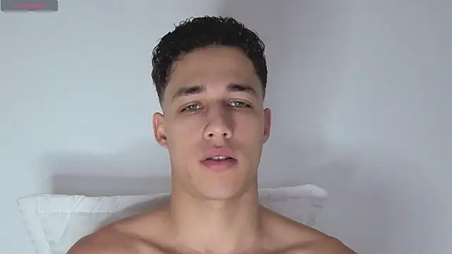 Snapshot of orionblaze69_ chatting on October 4, 3:33 am orionblaze69  online show from October 4, 3:33 am
