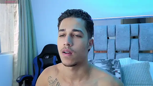 Snapshot of orionblaze69_ chatting on October 23, 9:18 pm orionblaze69  online show from October 23, 9:18 pm