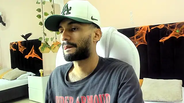 Ryan Jackson  online show from October 8, 5:12 am