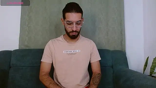 ReyPablo1 online show from September 14, 2:52 pm