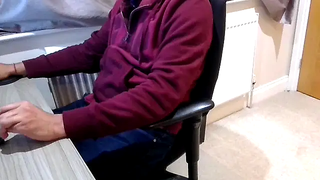 rogamuffin online show from February 22, 12:01 am