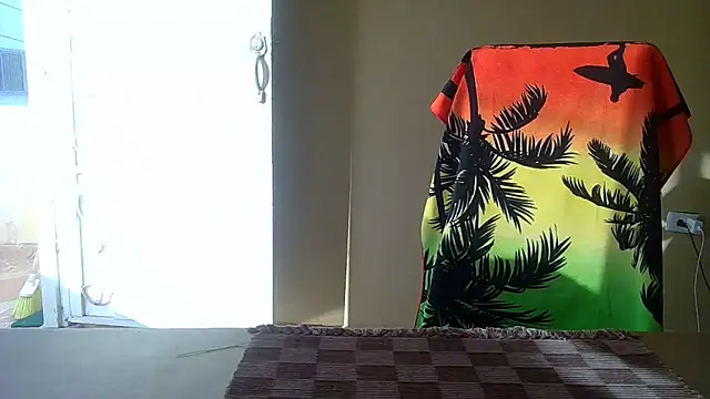 Unique X perience online show from March 13, 9:54 pm