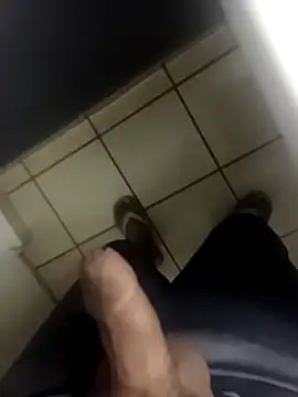 Leofj007 online show from April 28, 11:42 pm