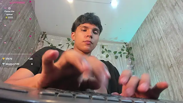 Thiago Kozak online show from November 18, 1:26 pm