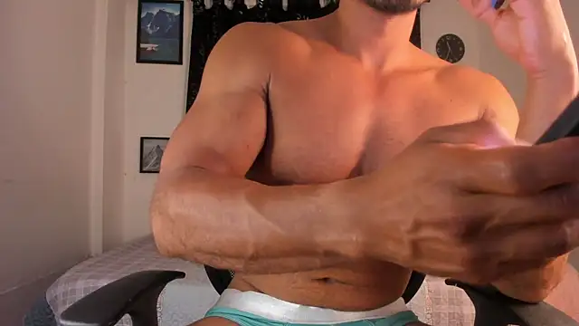 magnusclark online show from November 24, 1:39 am