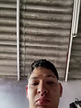 Snapshot of RobinLenoxx chatting on October 21, 4:54 pm RobinLenoxx online show from October 21, 4:54 pm